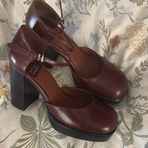 Jeffrey Campbell Sophia / Star Man Platform Mary Janes
